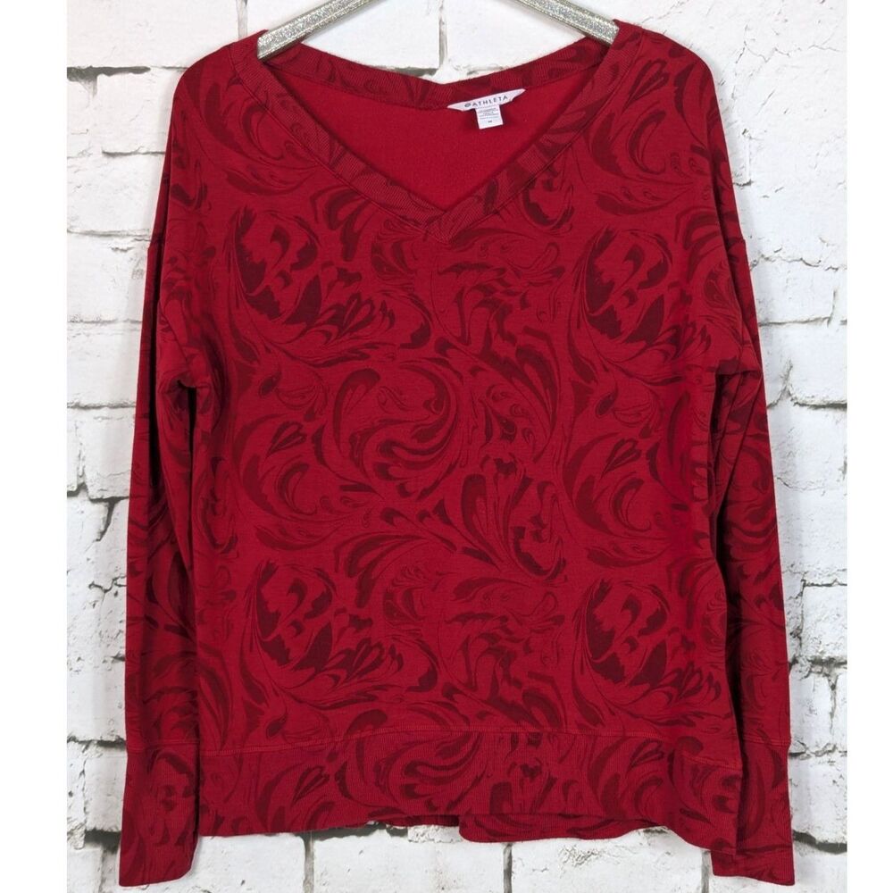 ATHLETA Coaster Luxe V-Neck Sweatshirt Red Paisley Athleisure Cozy Soft Medium